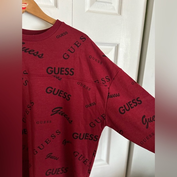 Guess high low  sweatshirt - Picture 3 of 11